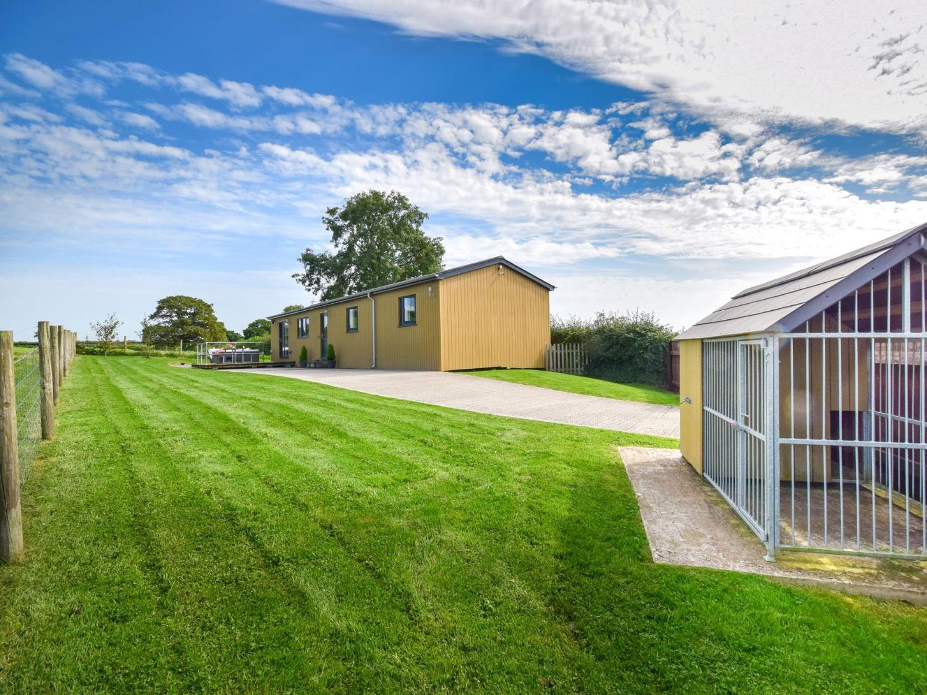 2 Bed In South Molton 78097 Villa Exterior foto